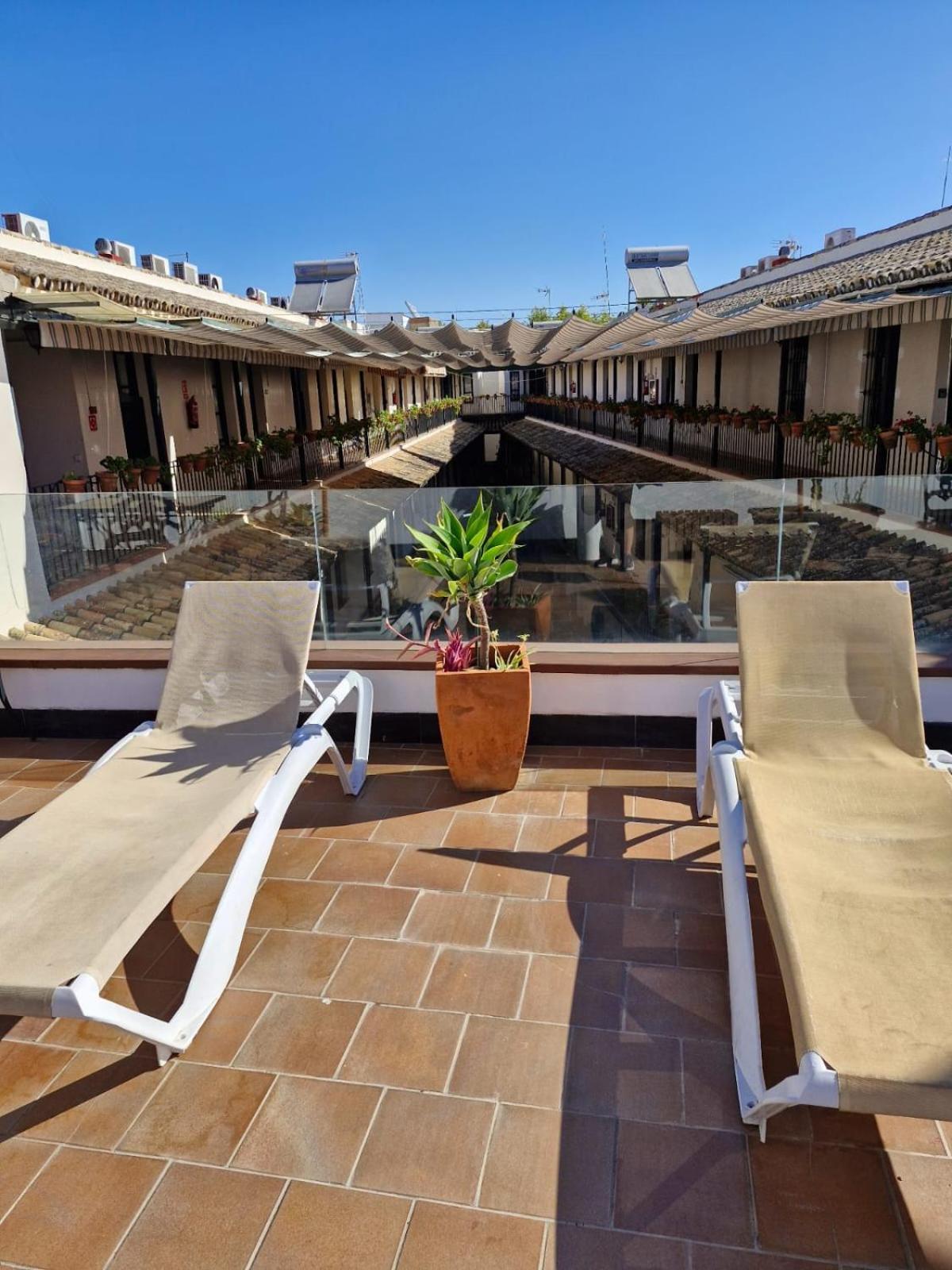 Patio Cartuja Lägenhet Sevilla Exteriör bild
